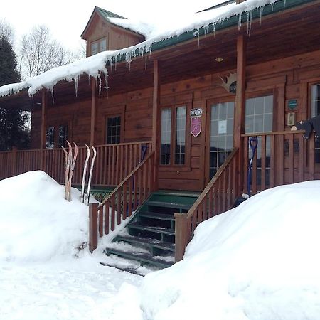 Aux Berges Du St-Maurice Hotel Saint-Jean-des Piles Buitenkant foto